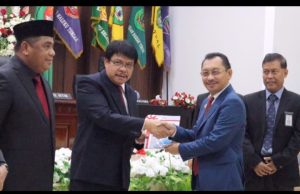 DPRD MALUKU BERI APRESIASI ATAS OPINI WTP PEMPROV SELAMA EMPAT TAHUN