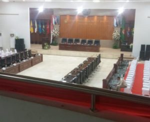 Rapat Tertutup Banggar DPRD Maluku Bersama Pemda Digelar Tengah Malam 