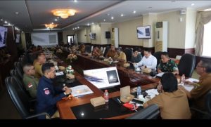 PEMDA MALUKU GELAR RAPAT PEMBAHASAN ANGGARAN PEMILU DAN PILKADA SERENTAK